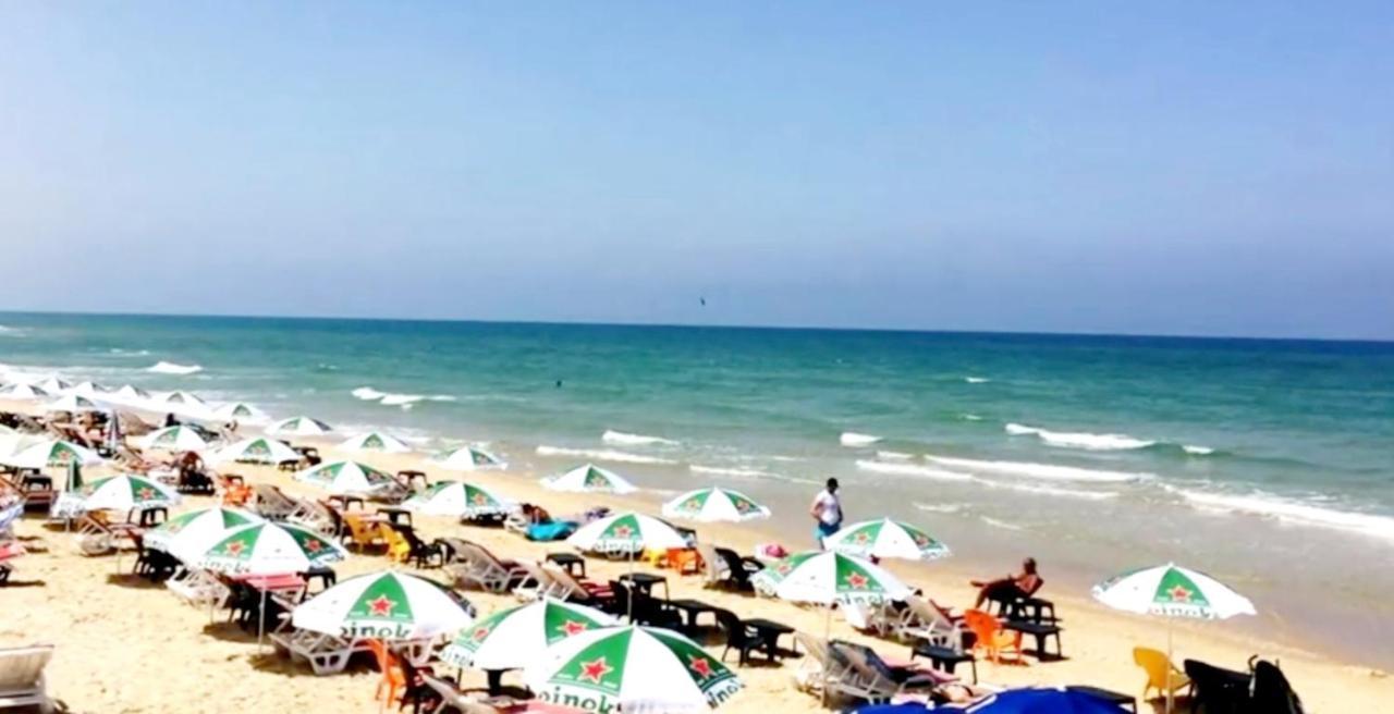 612 Apartment On The Beach Бат-Ям Экстерьер фото